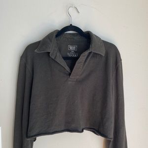 olive green cropped polo